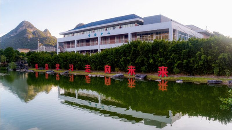 电容漏电流检测：如何选择合适的测量仪器**