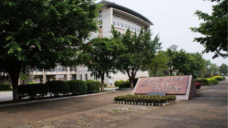 层多层板PCB打样：揭秘其工艺与选型要点
